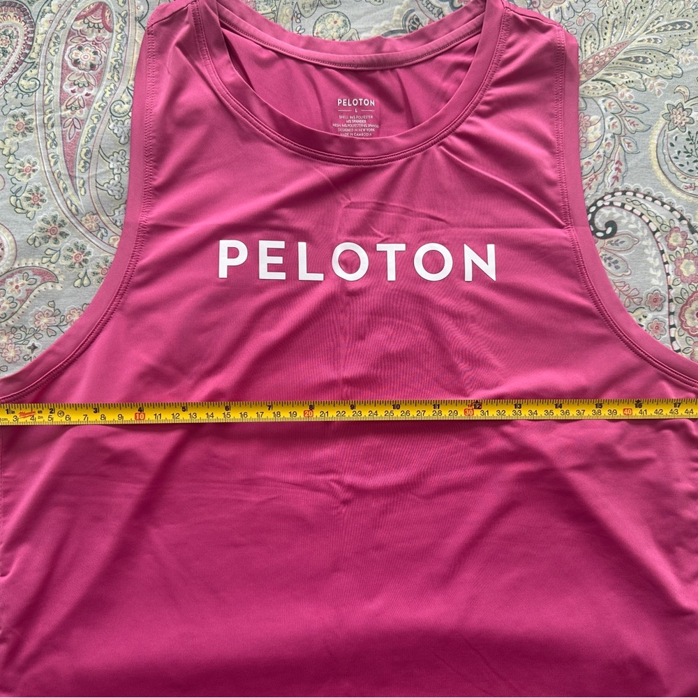 Peloton Women's Tank Size L EUC
